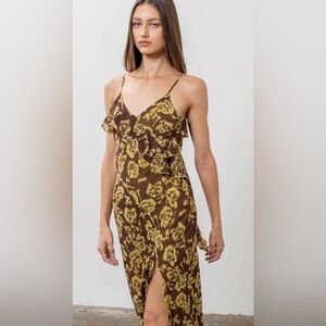 New Anthropologie Moon River dress with adjustable straps and sheer  with sl…